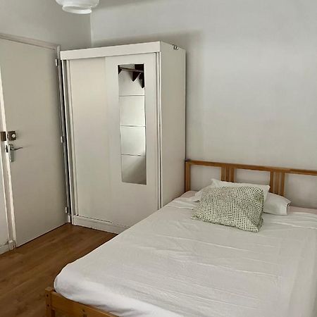 Habitacion Economica Lejlighed Figueres  Eksteriør billede